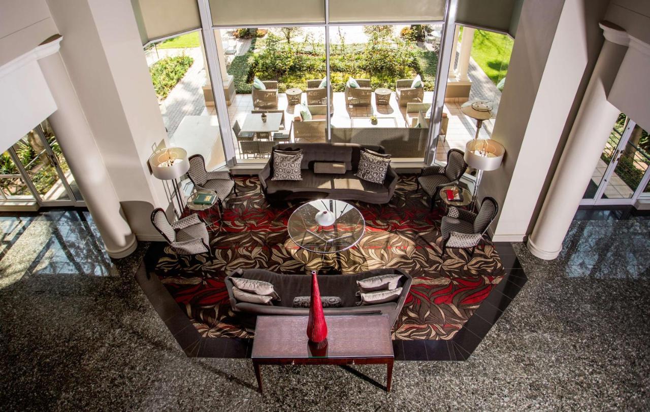 Garden Court Morningside Sandton Йоханнесбург Экстерьер фото